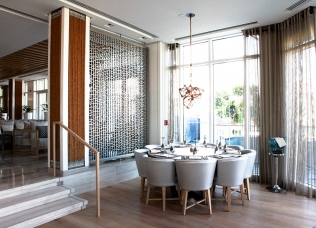 Catch Restaurant